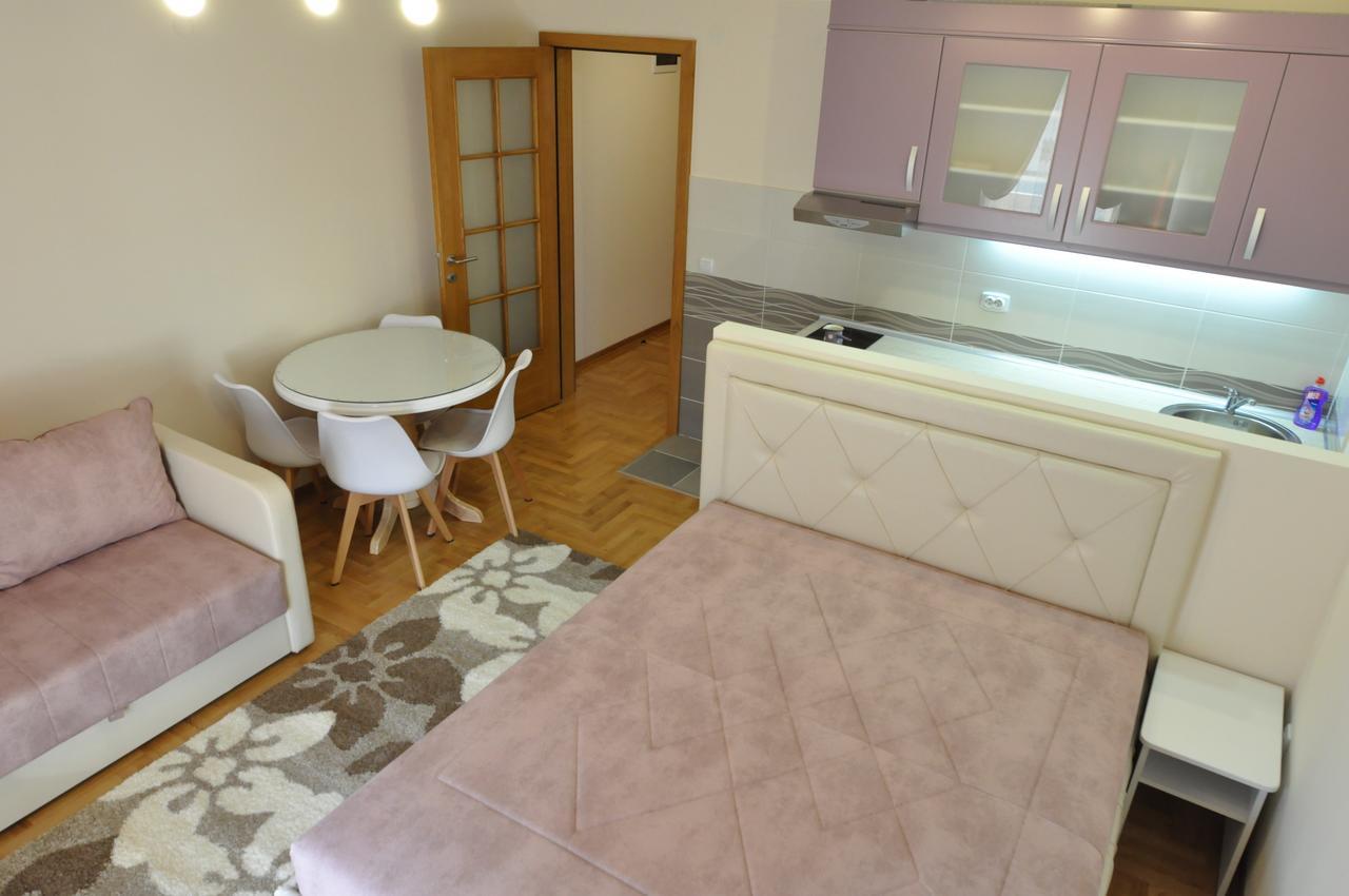 Alex 2 Apartman Vrnjačka Banja Quarto foto