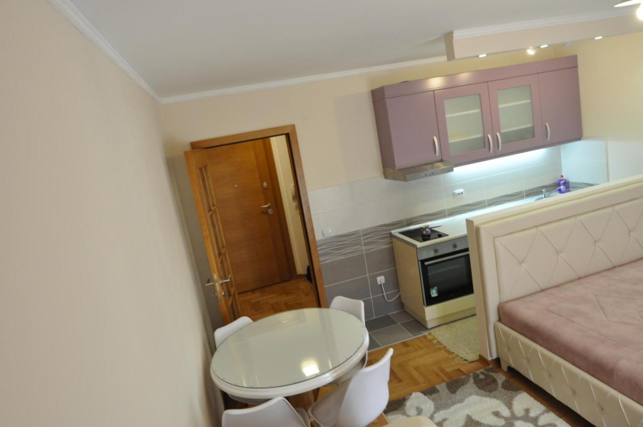 Alex 2 Apartman Vrnjačka Banja Quarto foto
