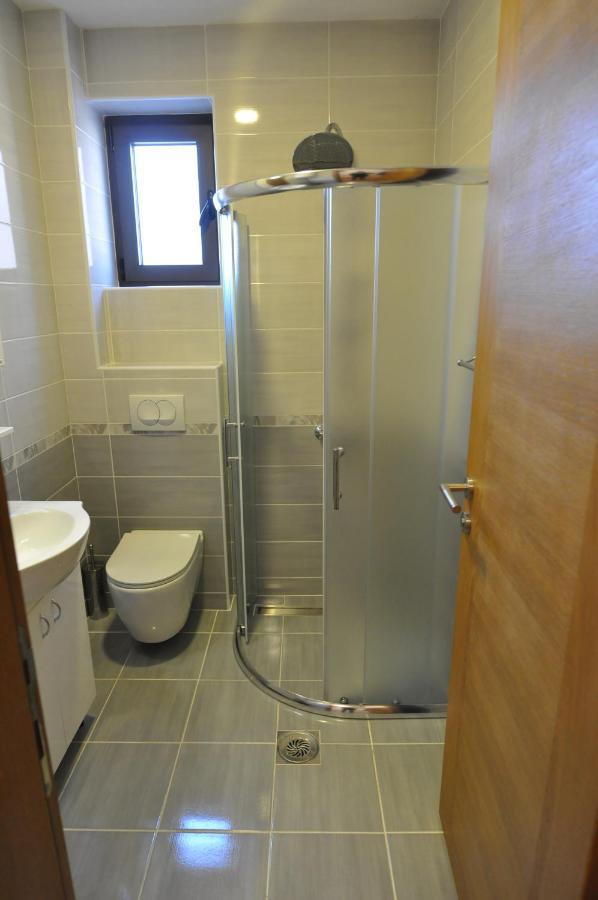 Alex 2 Apartman Vrnjačka Banja Quarto foto