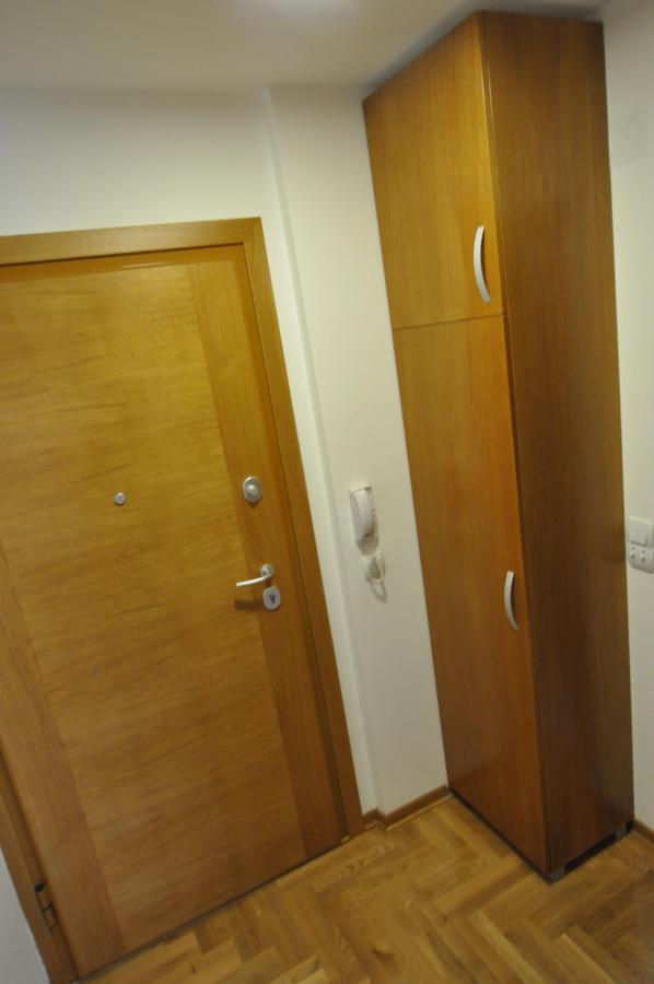 Alex 2 Apartman Vrnjačka Banja Quarto foto